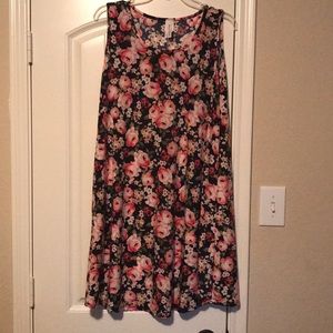 Sleeveless dress